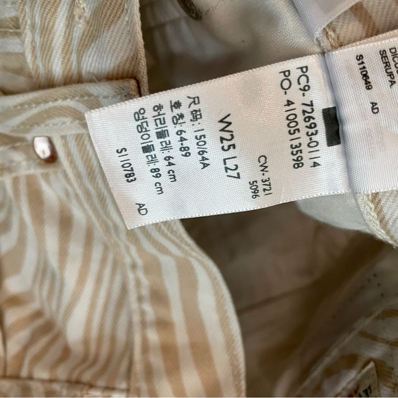 LEVI’S PREMIUM RIBCAGE STRAIGHT ANKLE WAVY LINES JEANS - Picture 9 of 16